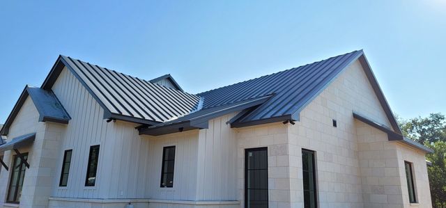 Weatherford, TX — custom formed ribbed metal roof.